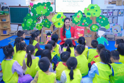 SINH HOẠT CHUYÊN MÔN KHỐI MẪU GIÁO LỚN - HOẠT ĐỘNG ĐỊNH KỲ THÁNG BA